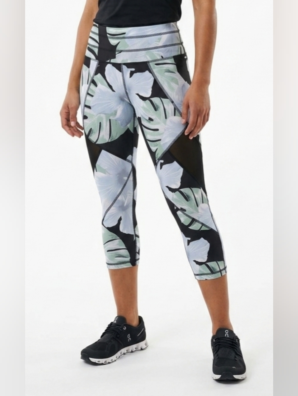 G.I.L.I. BY Tracy Anderson Floral Leaf Print Capri Leggings Size MP